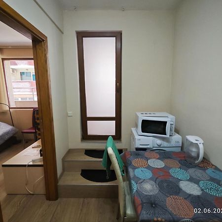 Apartment In The Center 바르나 외부 사진